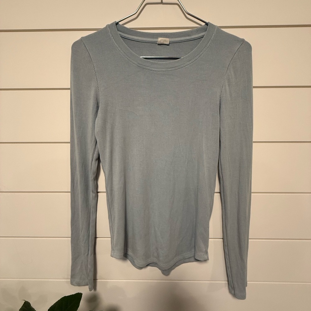 Wilfred Free Ribbed Long Sleeve muted light blue Size M